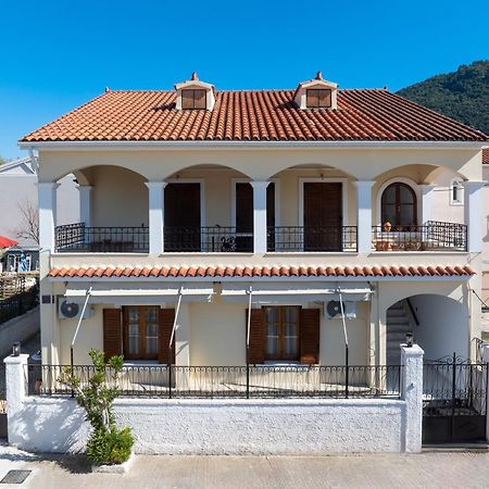 Sea Salt Apartments Самі Екстер'єр фото