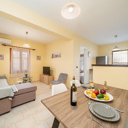 Sea Salt Apartments Самі Екстер'єр фото